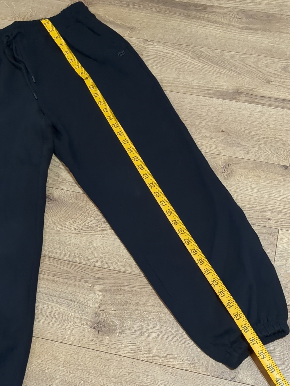 NWT Fabletics Black Sweatpants with Elastic Waistband Women's Small Tall - Picture 6 of 12